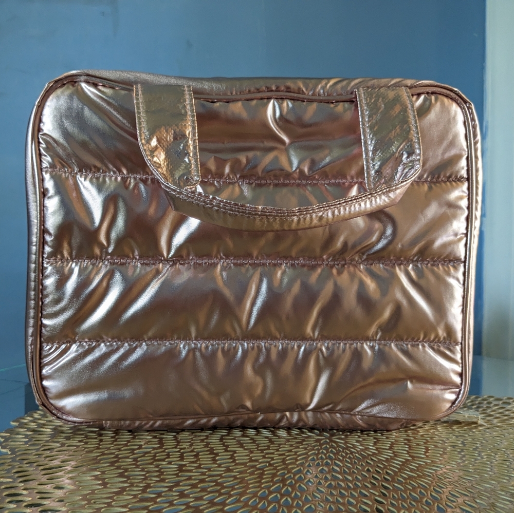 NEW Marc Jacobs Perfect Metallic Pink Soft Structured Organizer Travel Bag Case - Picture 6 of 9